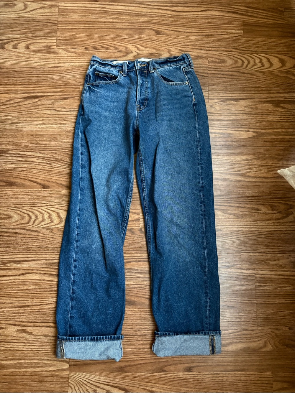 Universal Thread Women's Mid-rise 90s Baggy Jeans